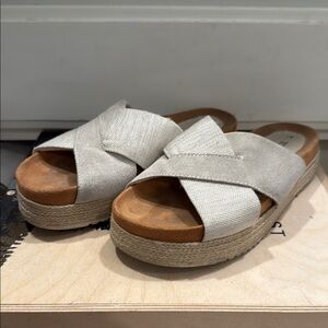 Women's Cream Slip-On Sandals